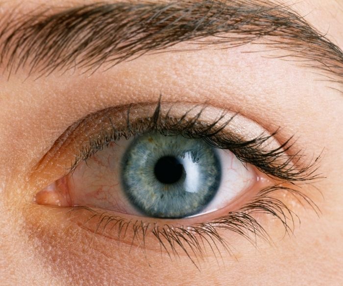 göz kapağı estetiği ameliyatı sonrası